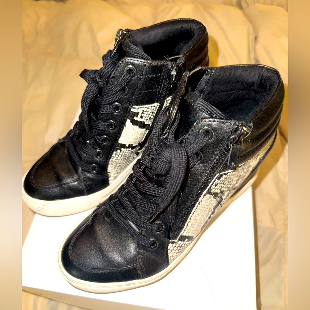 Stylish Black and White High-Top wedge Sneakers